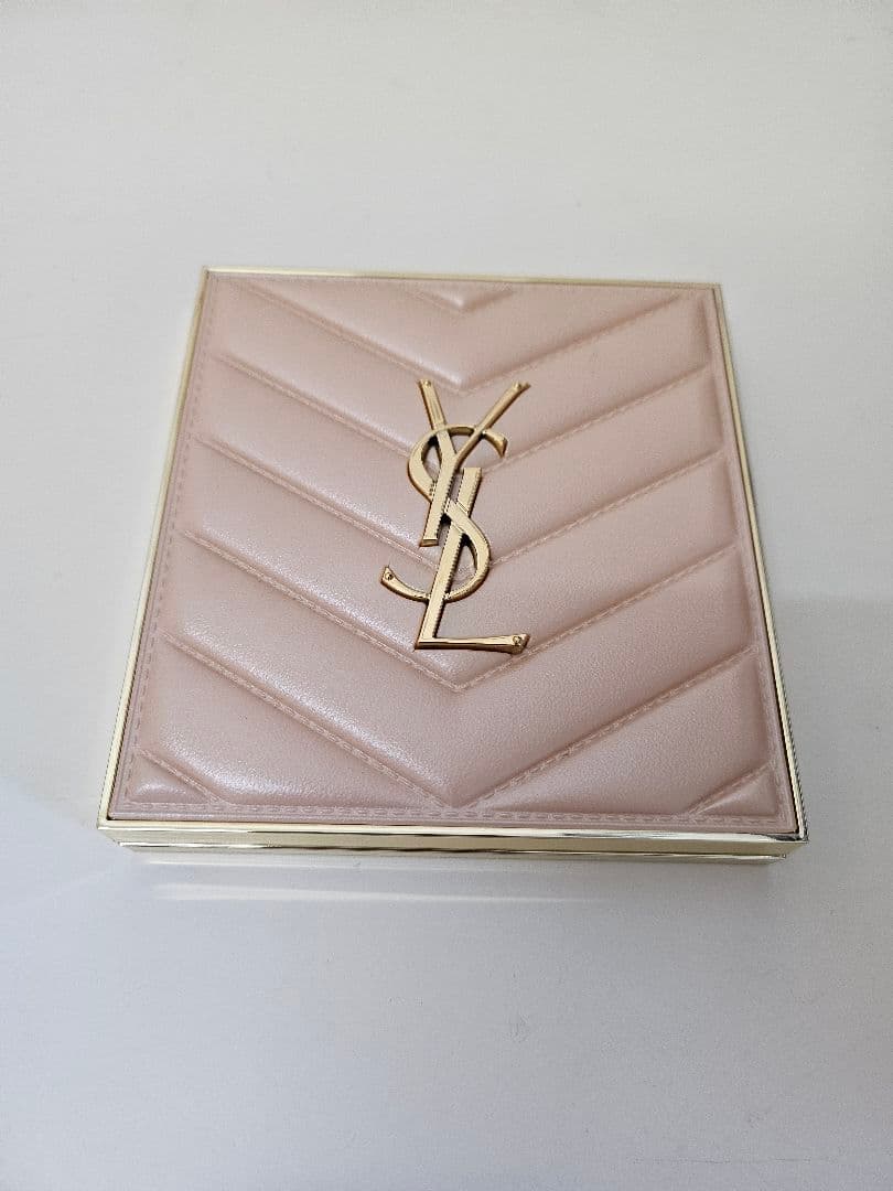 YSLクチュールフェイスパレット