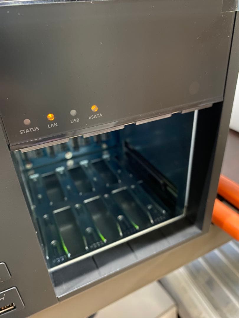 QNAP TS-469L NAS ネットワーク接続ストレージ