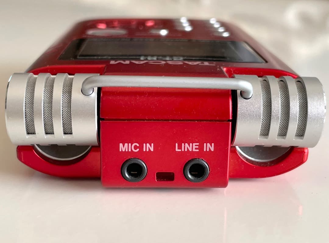 よ*ん様 TASCAM GT-R1 ポータブルレコーダー