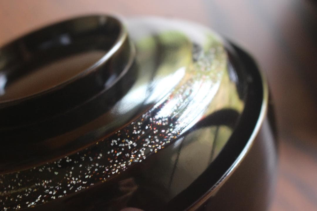 時代逸品！塗分け螺鈿黒漆に風情ある見返小槌蒔絵のお椀2点（検輪島塗蒔絵椀雑煮椀