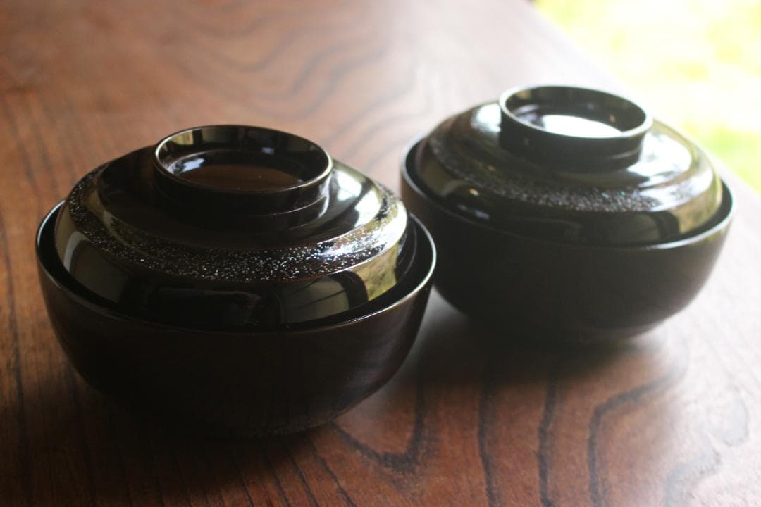 時代逸品！塗分け螺鈿黒漆に風情ある見返小槌蒔絵のお椀2点（検輪島塗蒔絵椀雑煮椀