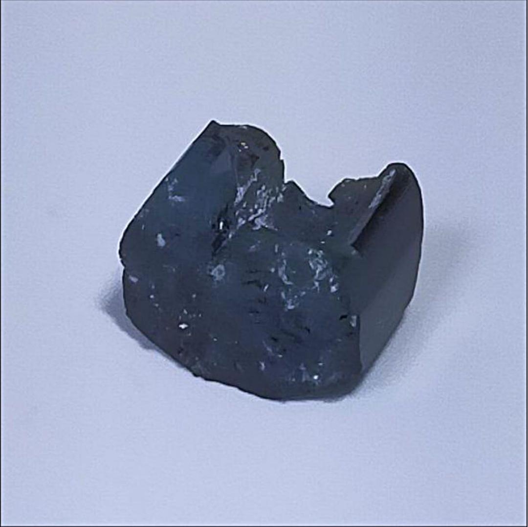 【タンザニア産】トリカラー！！エルバイトトルマリンの原石