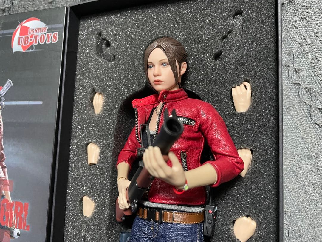 UB-TOYS バイオハザード クレア•レッドフィールド 1/6