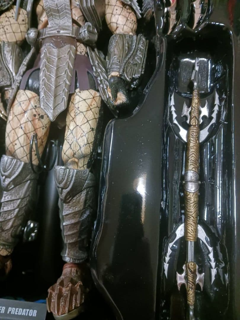 プレデターフィギュア
