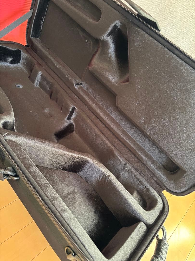 テナーサックス　セミハードケース 黒