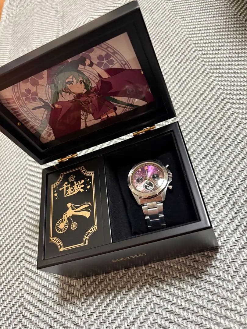 SEIKO 千本桜モデル 時計