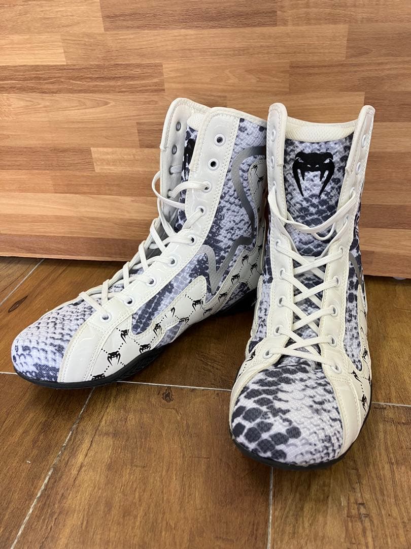 【keen】Venum モノグラムボクシングシューズ パイソン柄