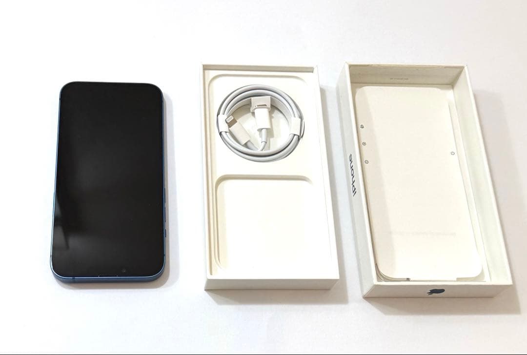 Apple iPhone 13 256GB SIMフリー 本体