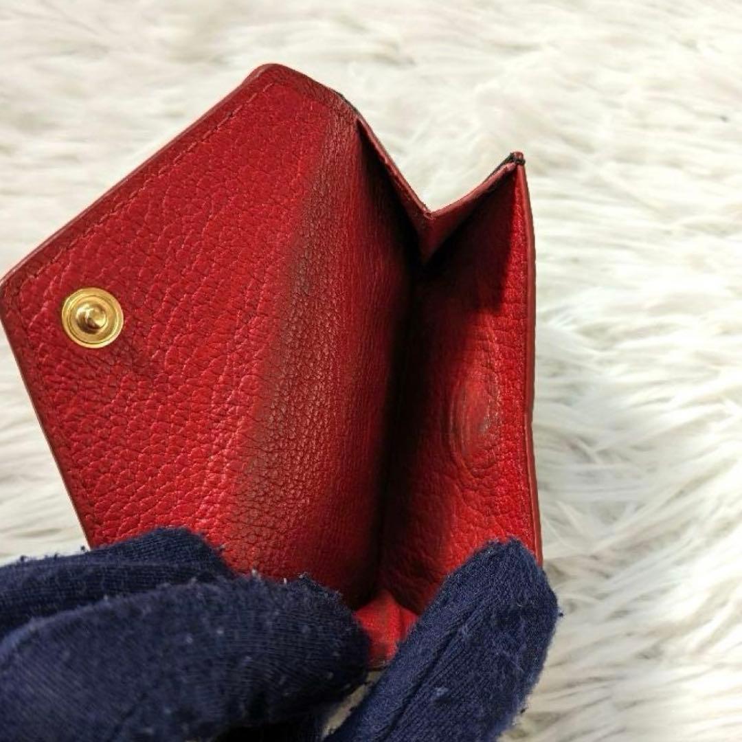 miu miu 黒 レザー 三つ折り財布 ハートモチーフ