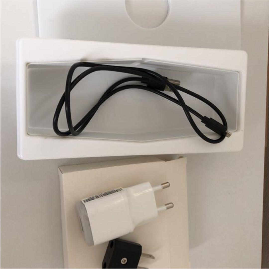 世界3000台限定　TWICE LGコラボ Bluetoothスピーカー