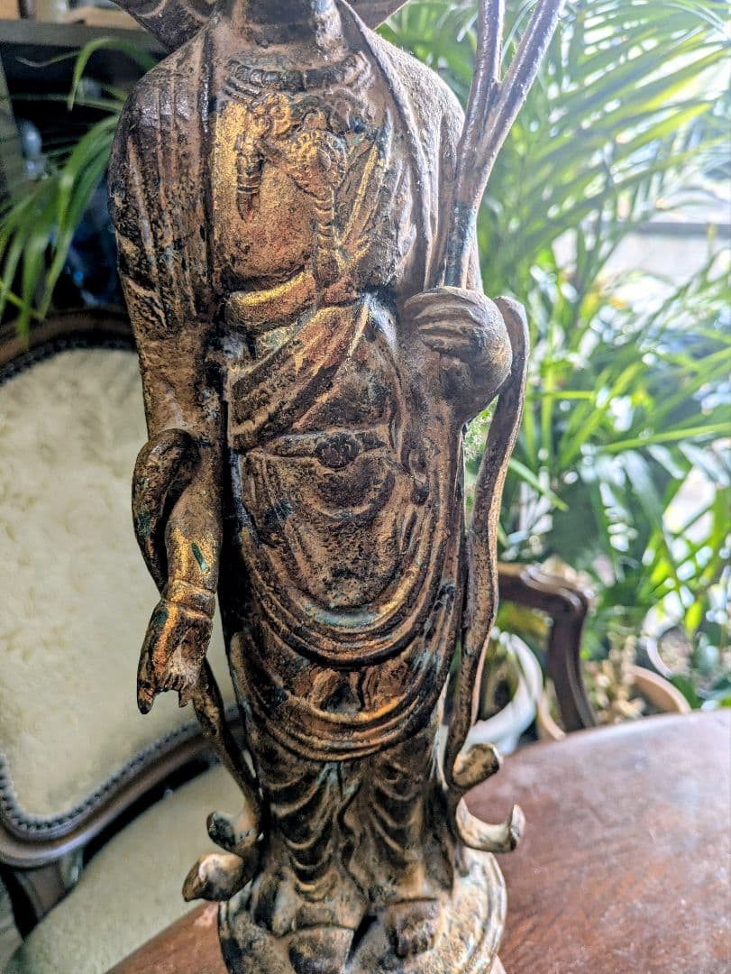 新年の縁起物　聖観音菩薩像 金属製 約58cm　仏像