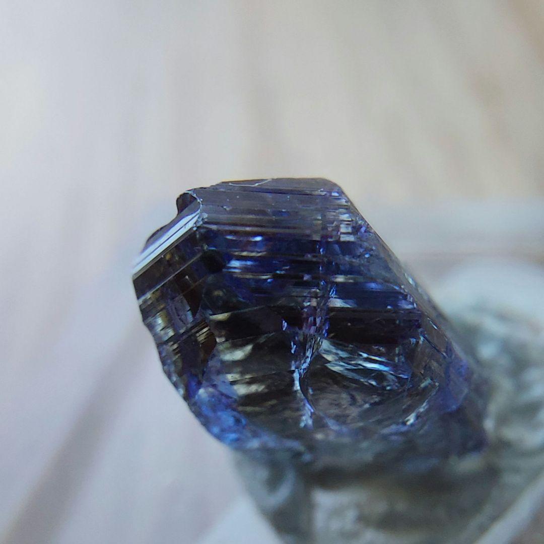 タンザナイト 灰簾石 バイカラー 非加熱 0.7cm×0.7cm×1cm