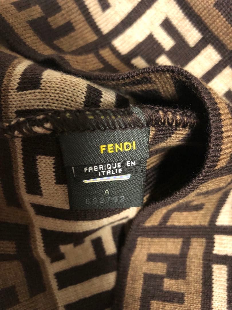 FENDI フェンディ ニットキャップ