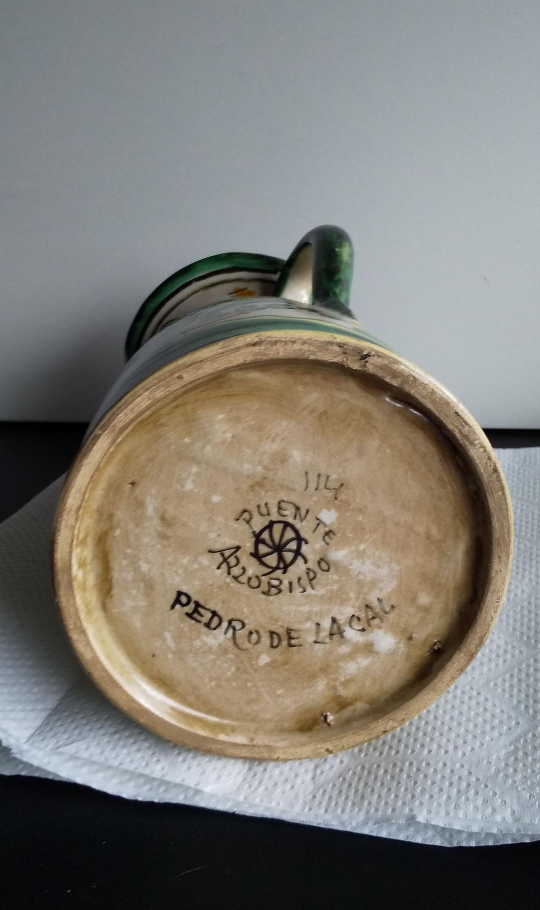 スペインの古い水差し