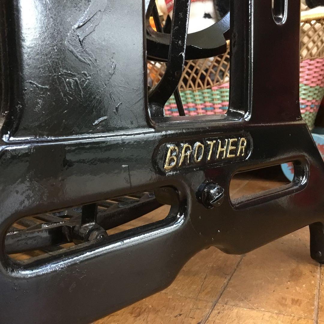 ※アンティーク※BROTHER 足踏みミシン脚のテーブル　アイアン　No.2