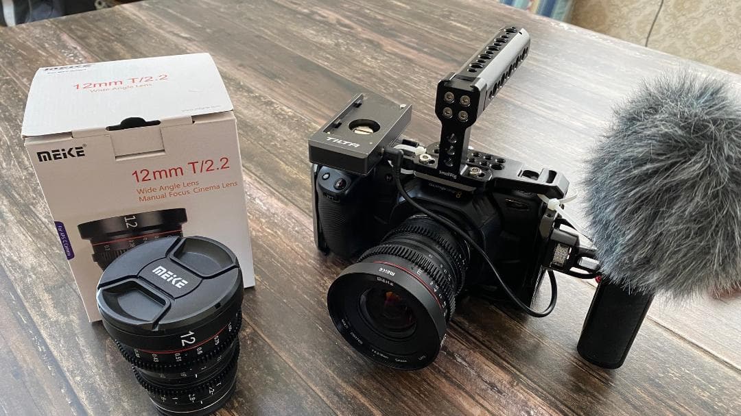 【みさき】BMPCC4K+TILTAフリップスクリーン シネマレンズ２本他