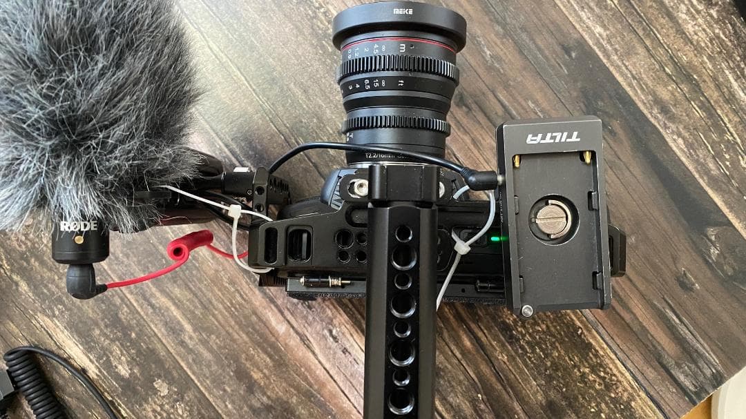 【みさき】BMPCC4K+TILTAフリップスクリーン シネマレンズ２本他