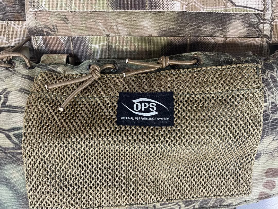 UR-TACTICAL OPS プレートキャリア