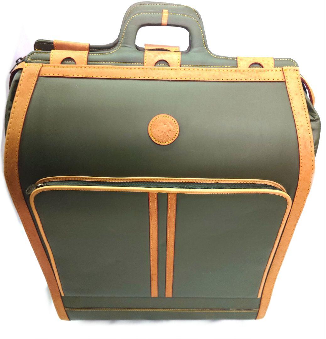 ハンティングワールド バチューサー素材キャリーバッグ