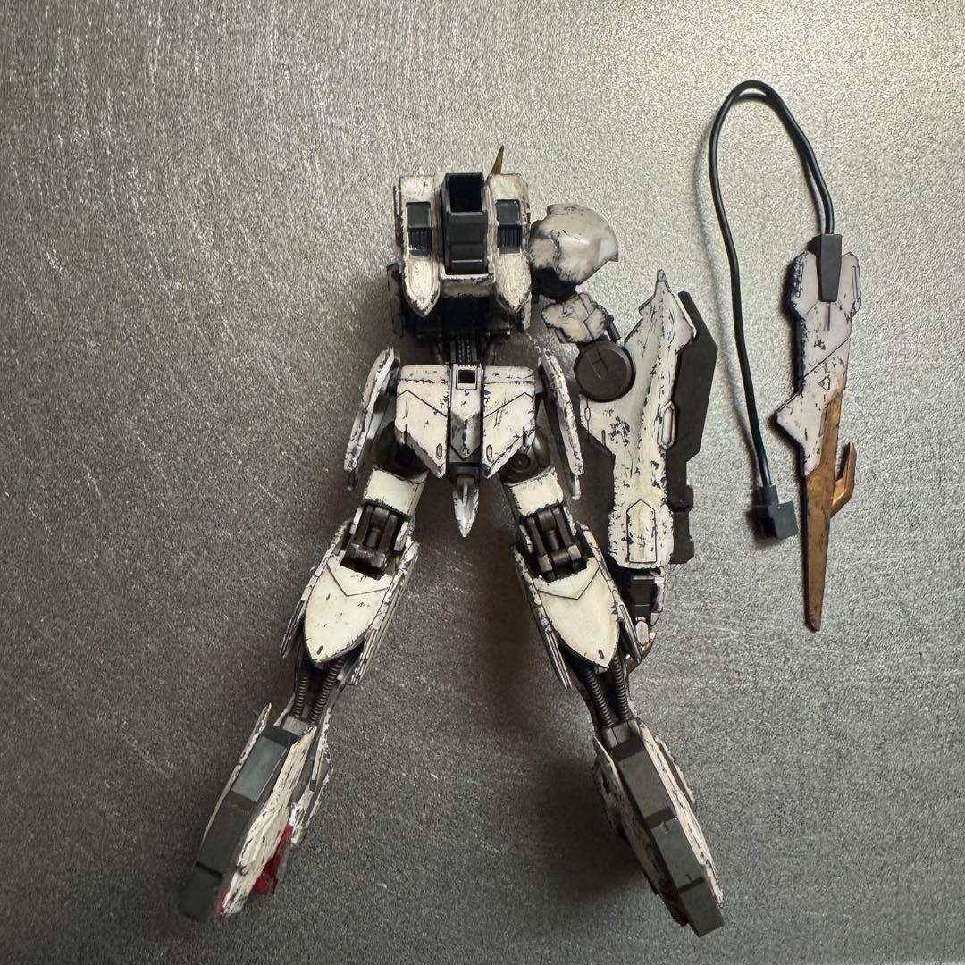 ガンプラ　バルバトスルプスレクス hg 完成品