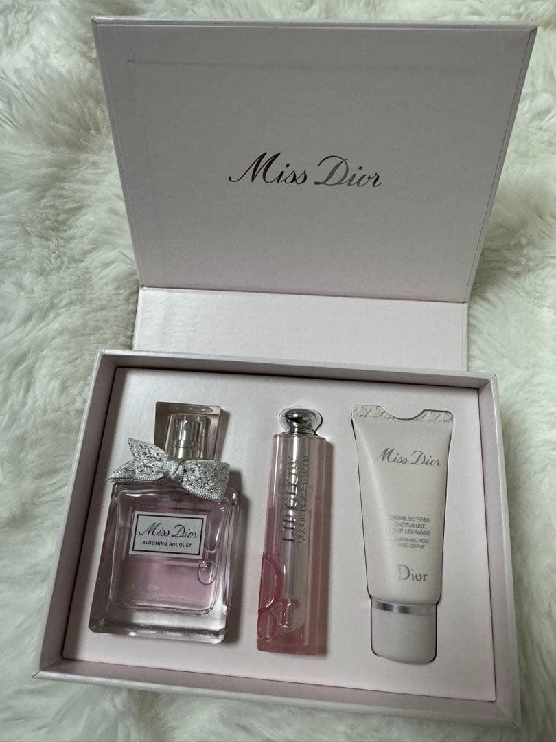 ミス ディオール クリスマスコフレ2023（数量限定）