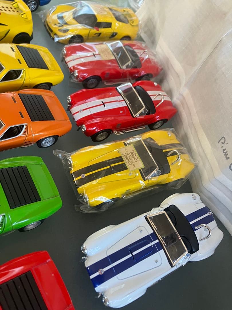 ミニカーまとめ売りベンツ ランボルギーニACコブラプルバックミニカー16台セット