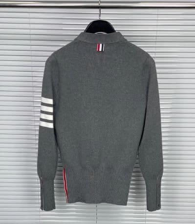 ♡✨希少 THOM BROWNE カシミヤ Vネック カーディガン グレー