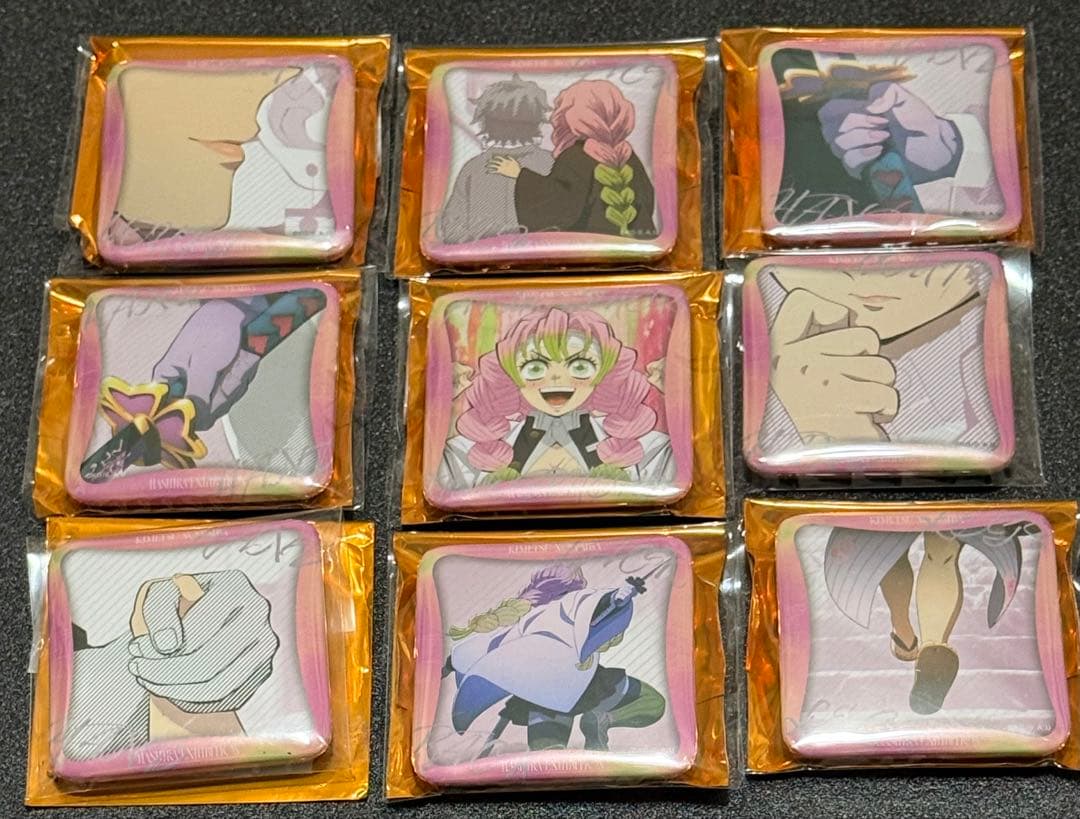 鬼滅の刃　柱展　マニアック缶バッジ　甘露寺蜜璃