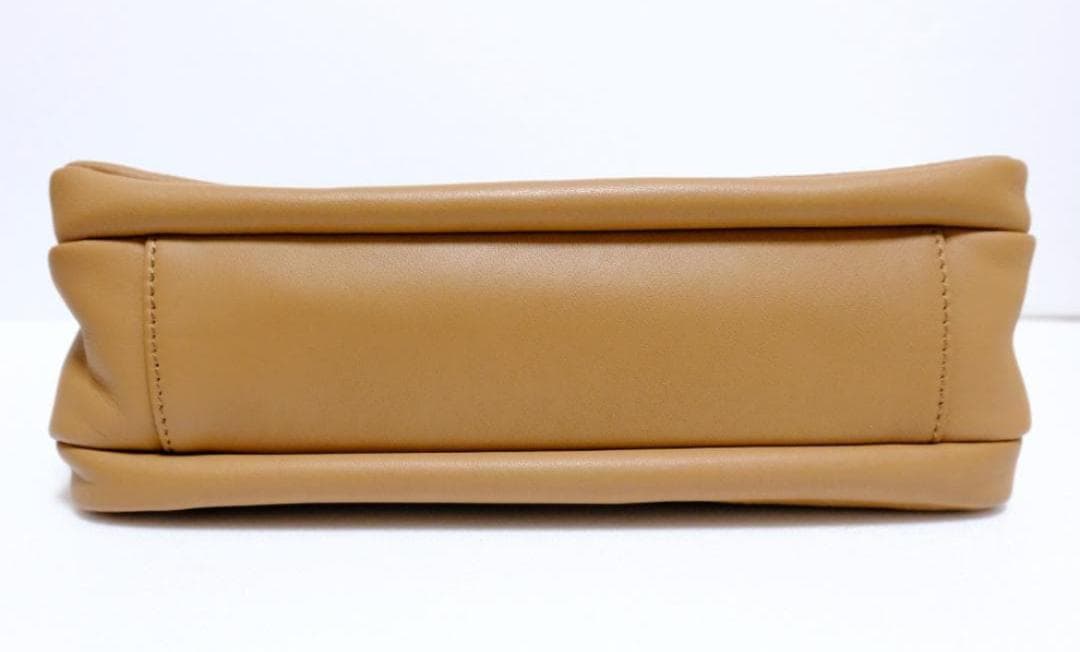 【美品】ロベルタディカメリーノ　ミヌエット　web限定　シルキーシナモン