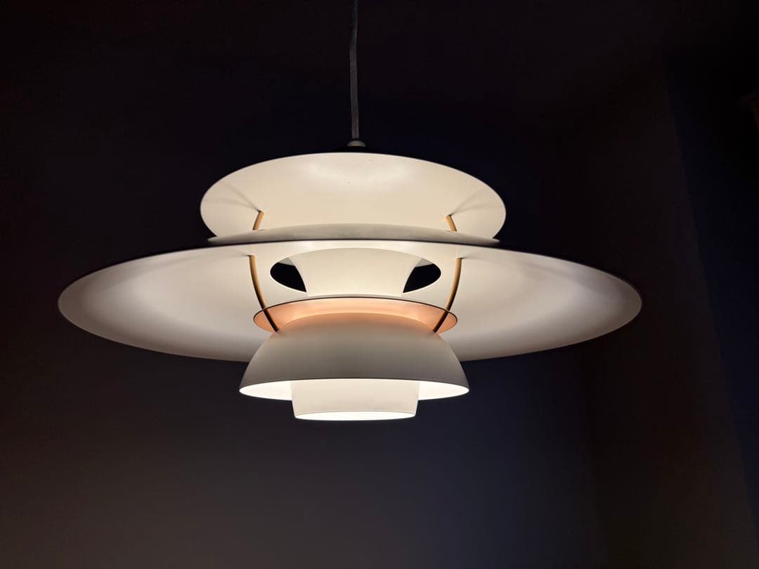 【最終値下げ】正規品　ルイスポールセン　PH5 ホワイトペンダントライト