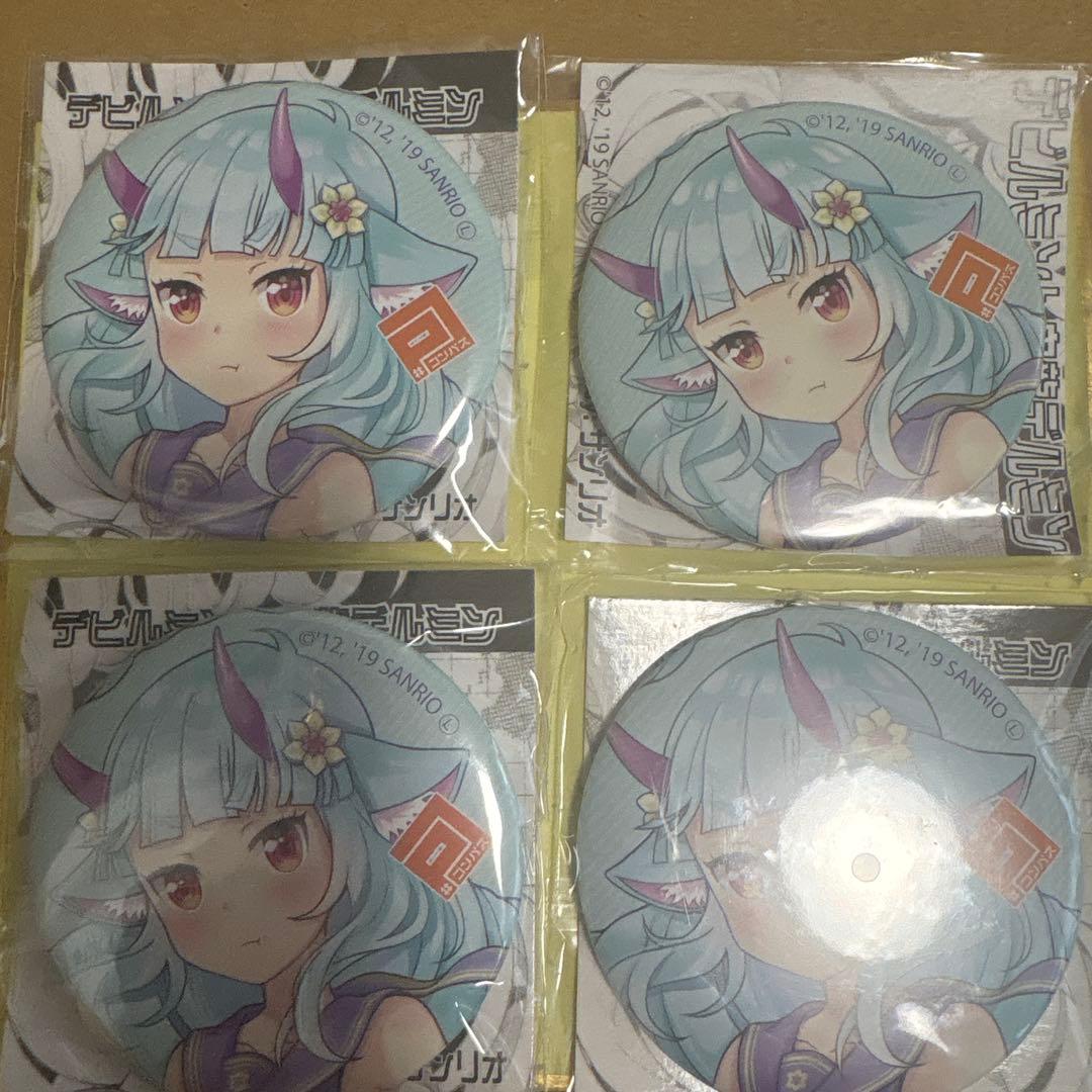 コンパス 非売品缶バッジ デルミン×4