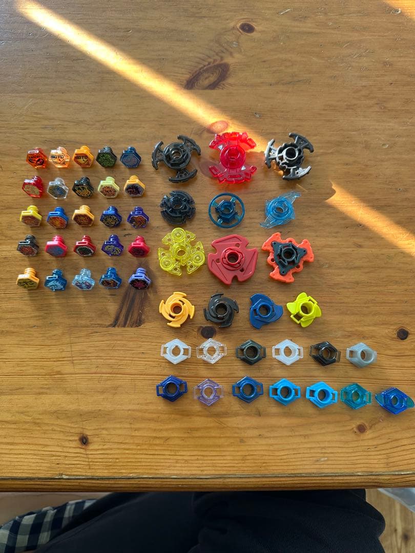 メタルファイトベイブレードパーツ・シール付き　まとめセット