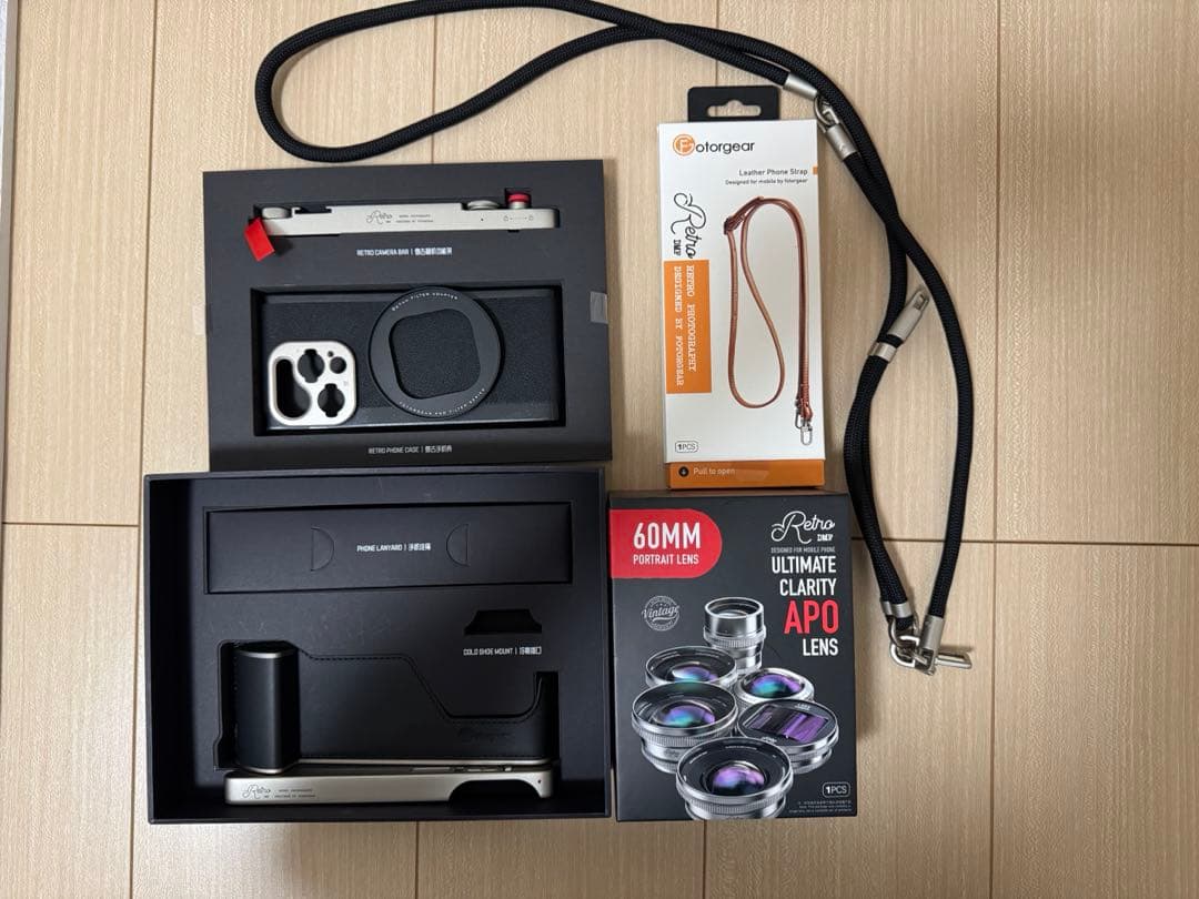 【試着のみ】iPhone 15 Pro 対応 Fotorgearケース