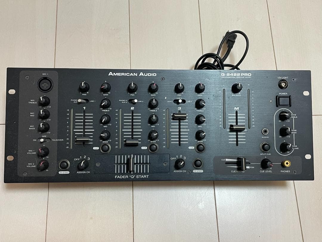 DJ機材 American Audio Q-2422 PRO