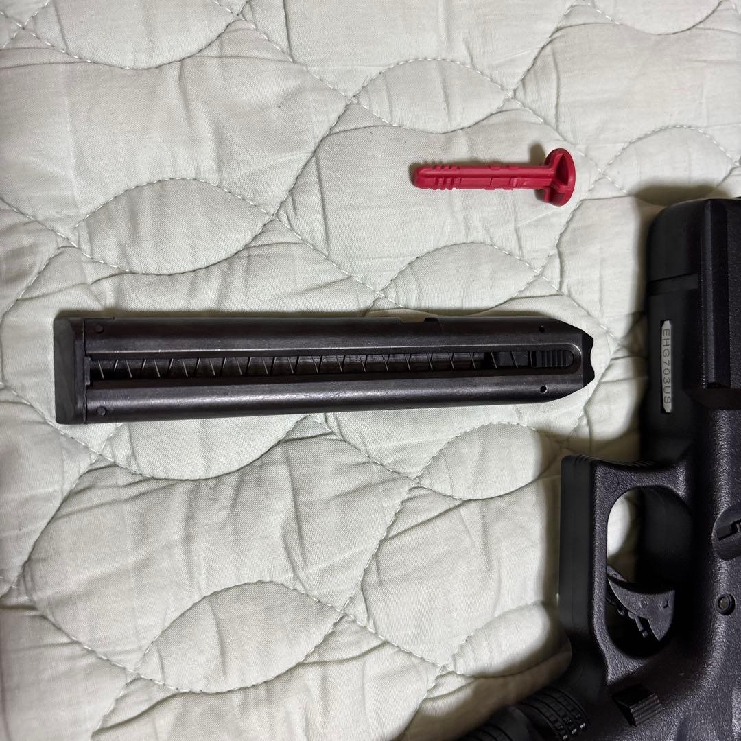 東京マルイNo.11 グロック18C 電動ハンドガン＋バッテリー＋充電器セット