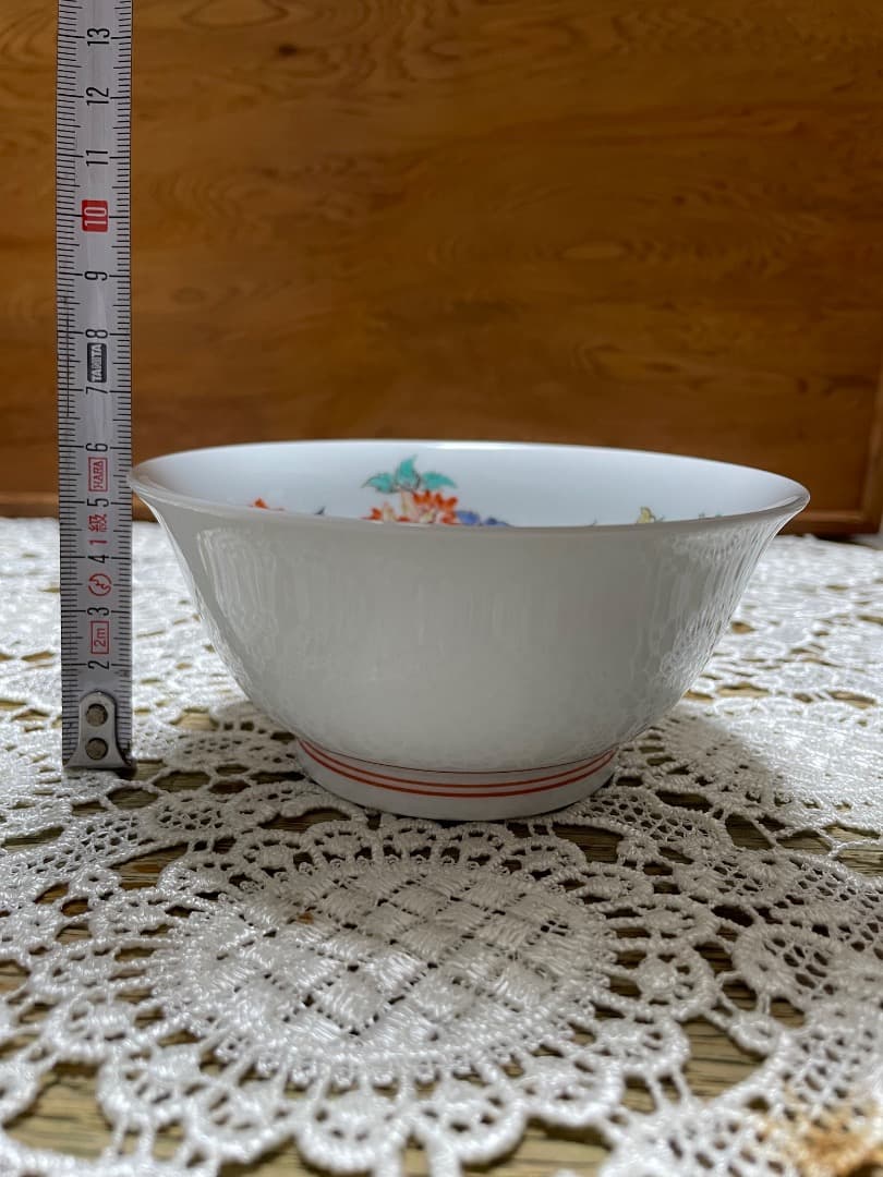 十三代酒井田柿右衛門　錦牡丹文　小丼　五客　共箱付