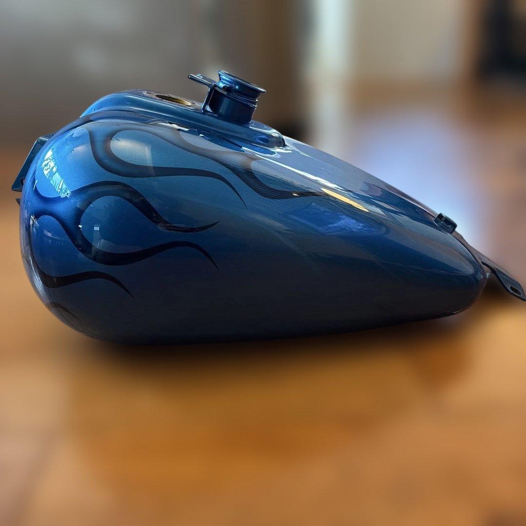 Harley Davidson ハーレー FXR タンク