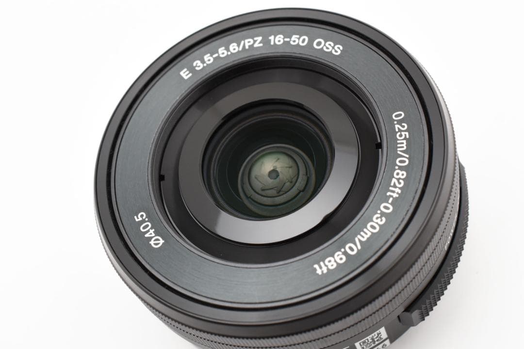 Sony SELP1650 E PZ 16-50mm f/3.5-5.6 レンズ