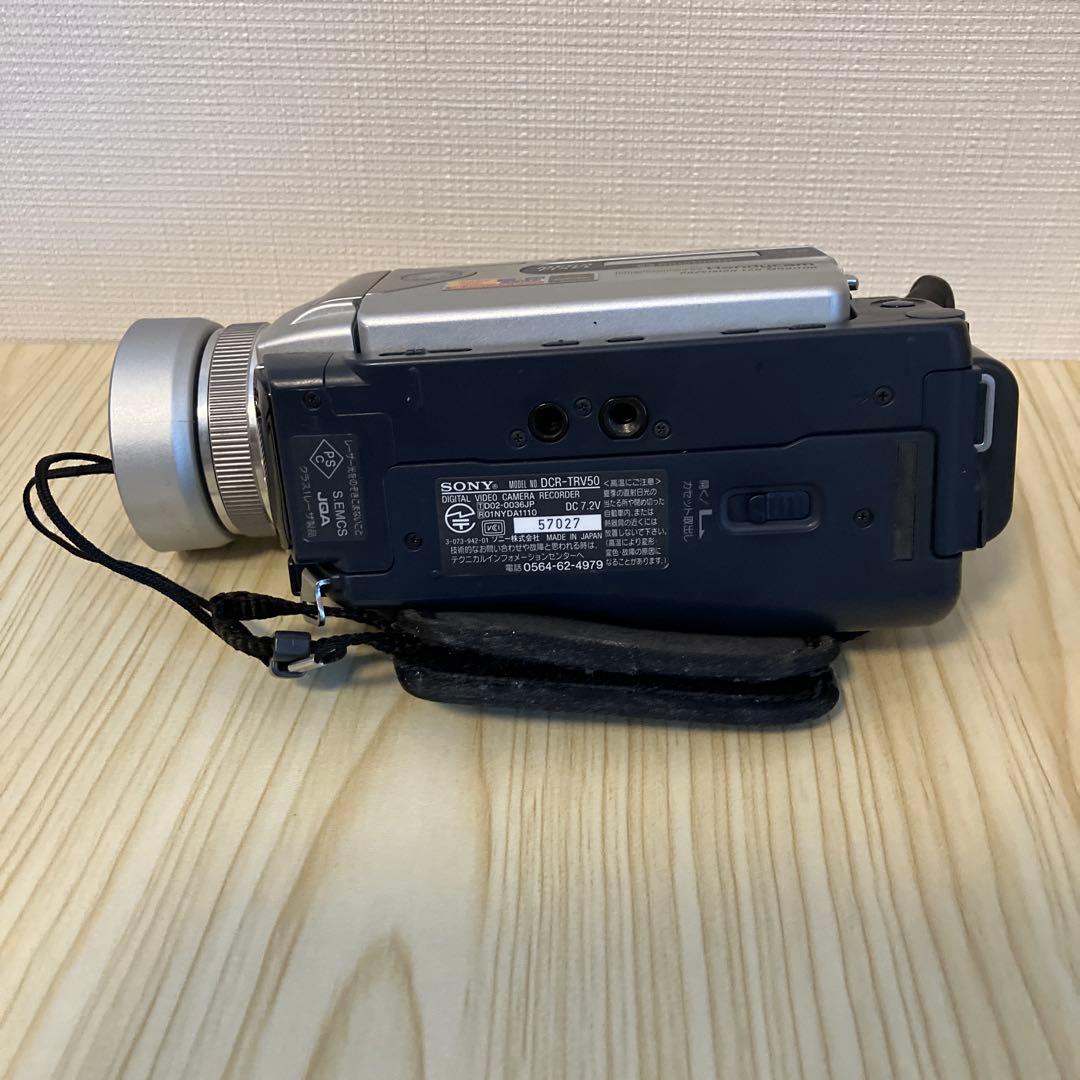 SONY ソニー Handycam DCR–TRV50