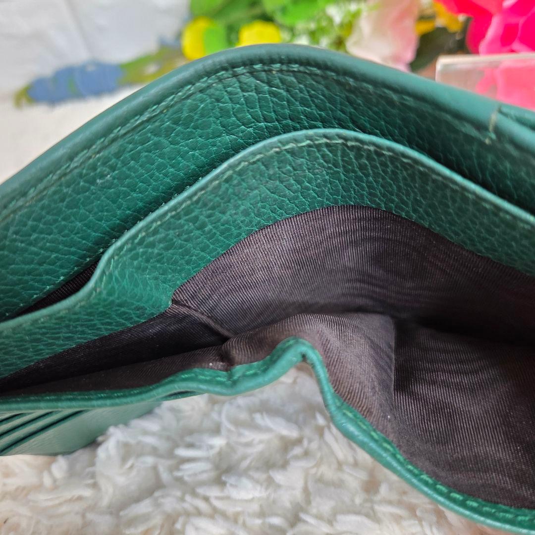 GUCCI グッチ GG インターロッキング 二つ折り財布 グリーン