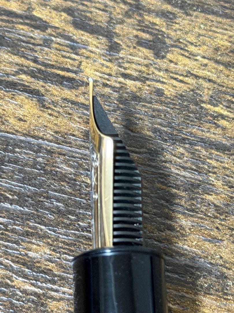 筆記確認&洗浄済　1970年代　モンブラン　149 万年筆　中白　インク窓　中字