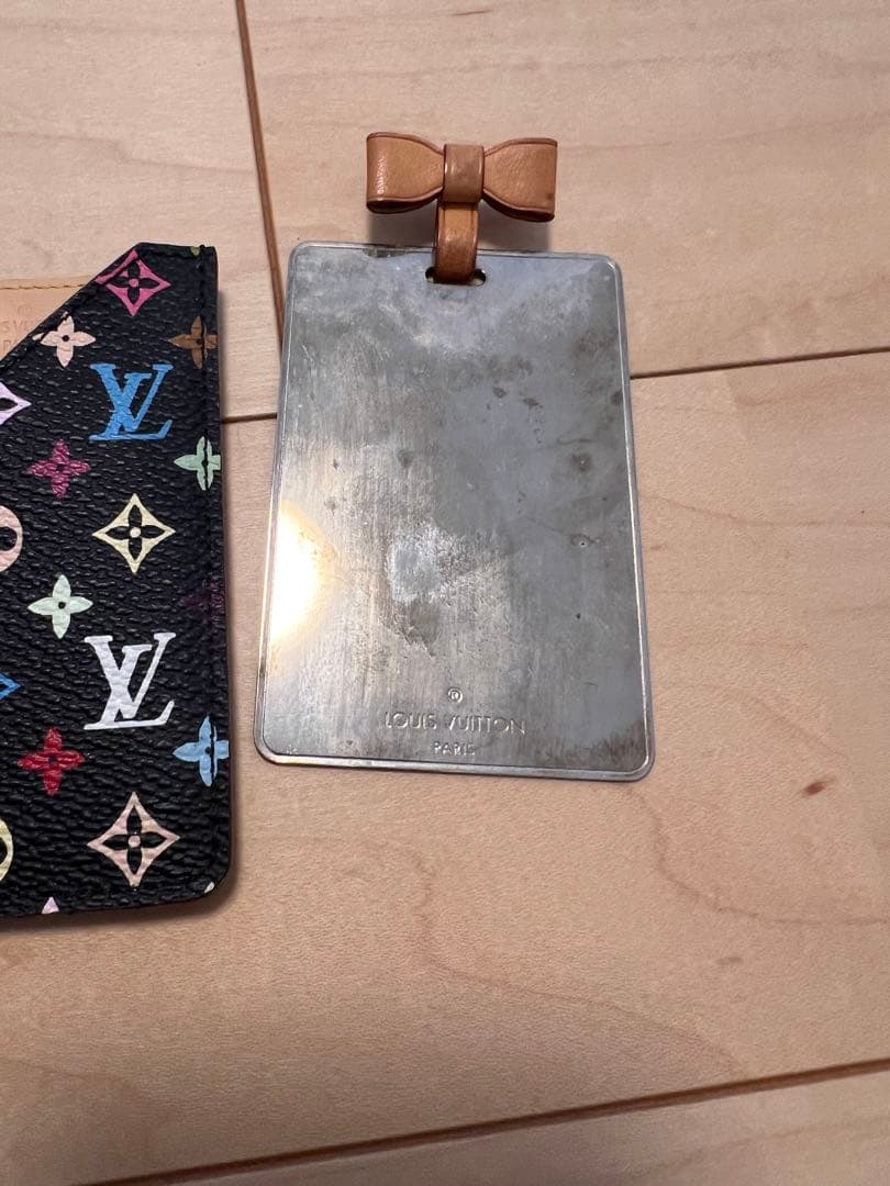 ルイヴィトンモノグラムマルチカラーコンパクトミラー