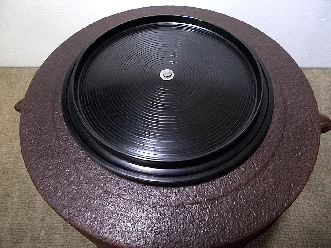 茶道具 人間国宝高橋敬典作 銀摘み 唐松地紋 筒釜 茶釜 釜環 共箱 送料込み