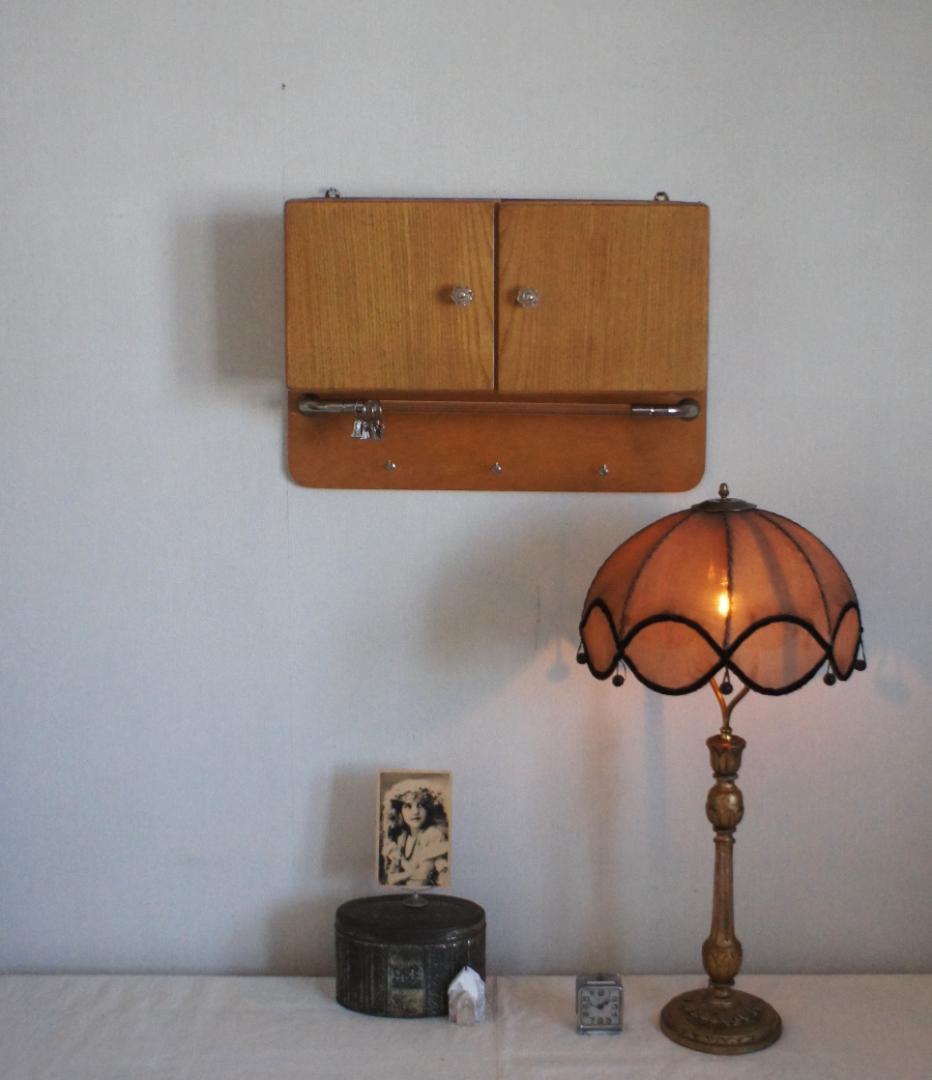 ウォールキャビネット　飾り棚　ブロカント　フレンチ　フランスアンティーク