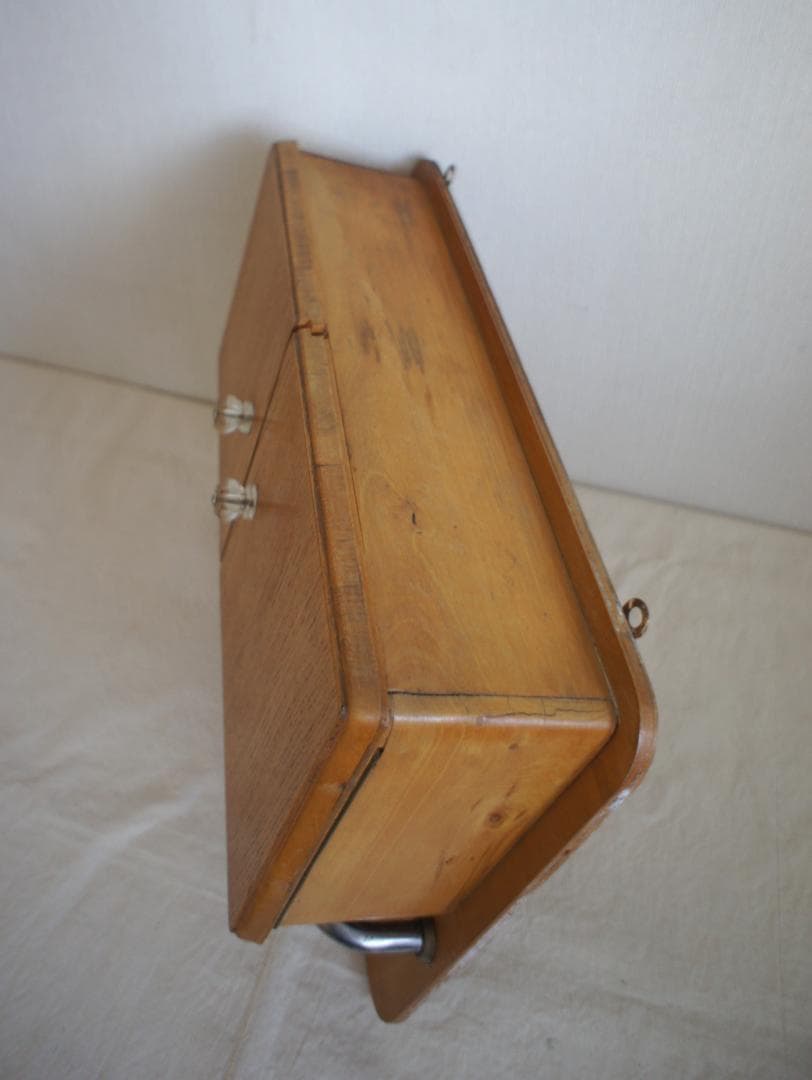 ウォールキャビネット　飾り棚　ブロカント　フレンチ　フランスアンティーク