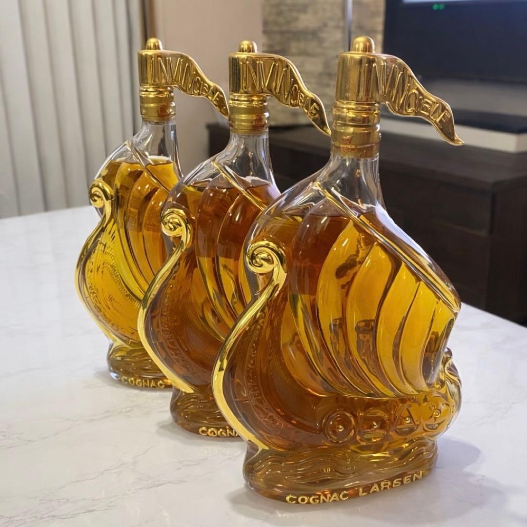 Larsen コニャック 船型ボトル 3個セット