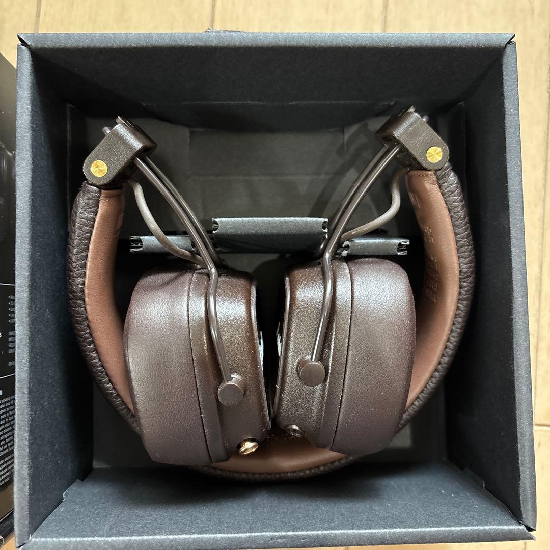 Marshall ワイヤレスオンイヤーヘッドホン Major V