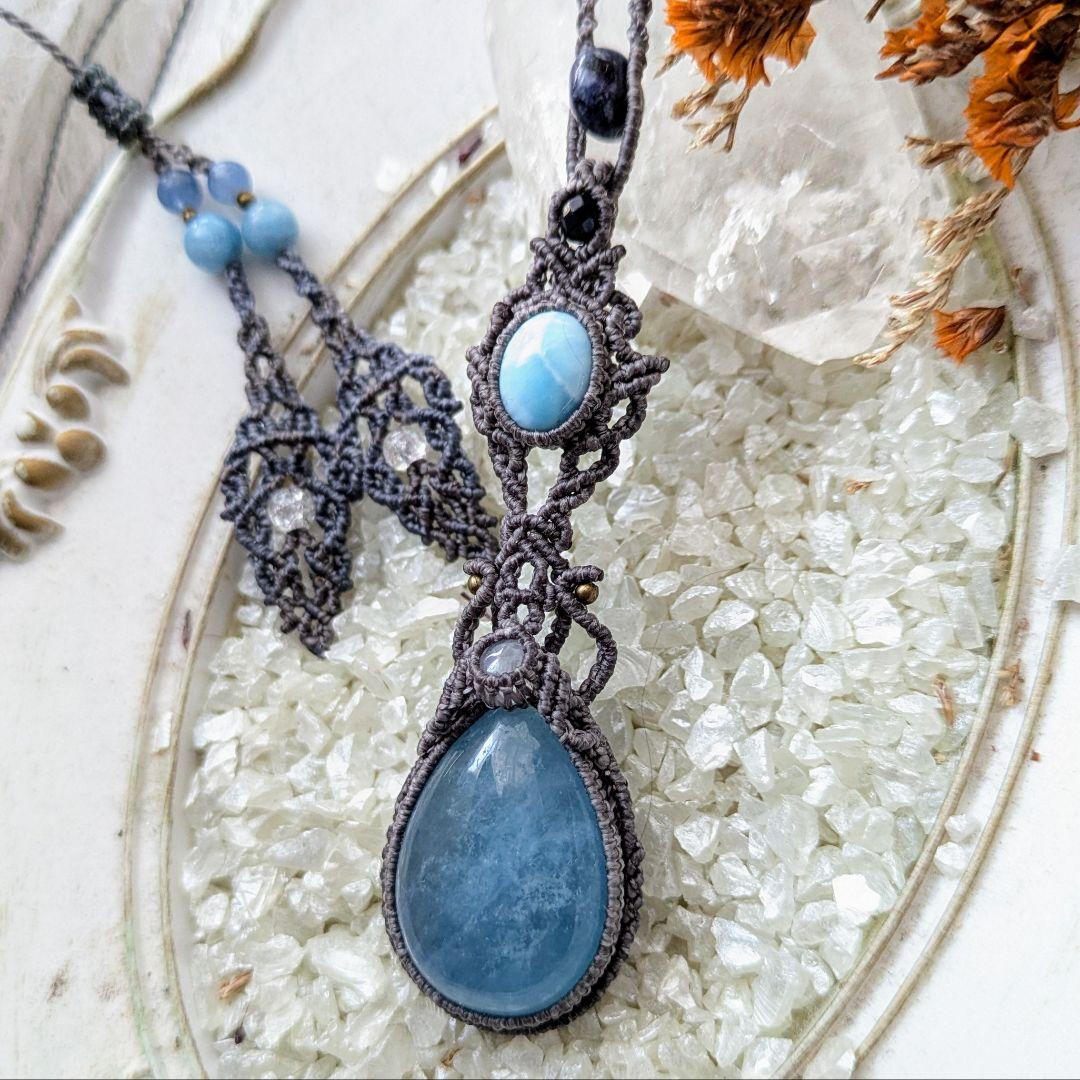 1265 マクラメハンドメイドネックレス