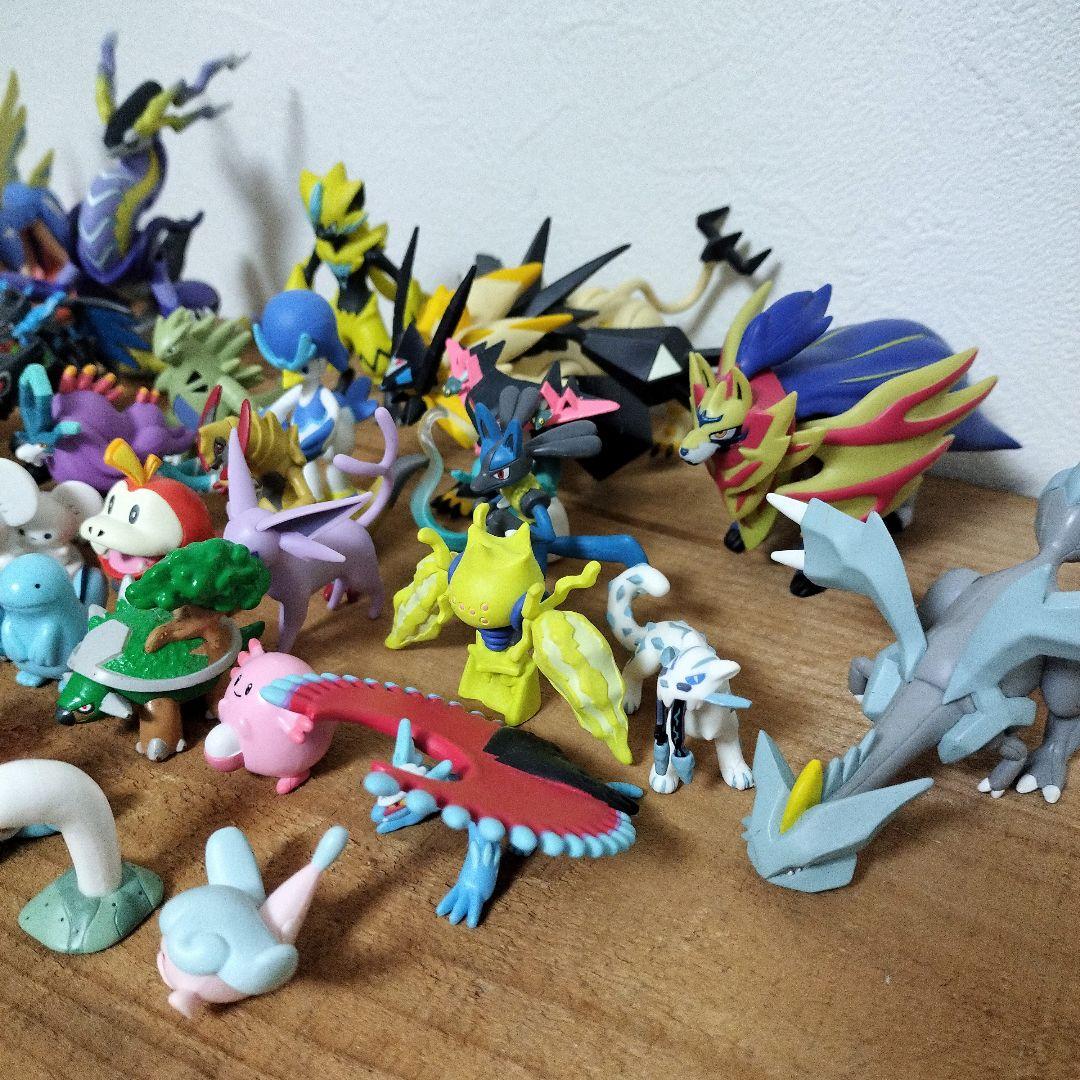 ポケモン　モンコレ　フィギュアまとめ売り　49体
