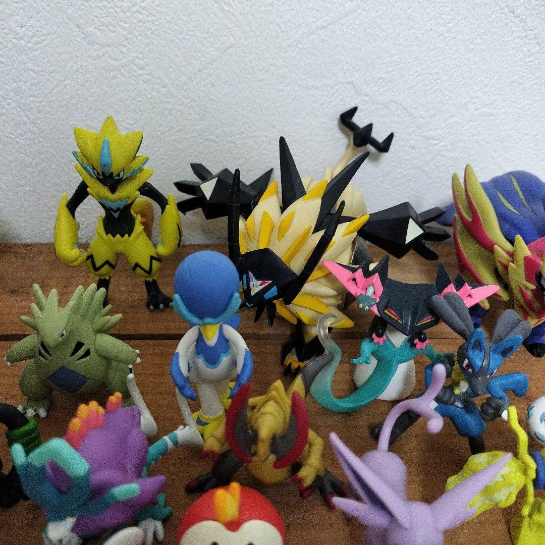ポケモン　モンコレ　フィギュアまとめ売り　49体